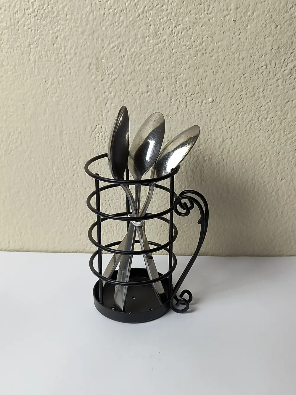 Black Metal Utensil Holder